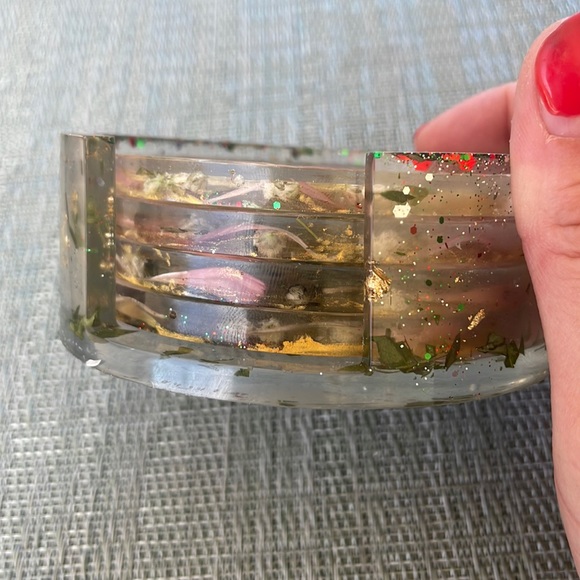 XMAS Handmade Pressed Flower Holiday Coaster Set and Holder - Picture 15 of 16